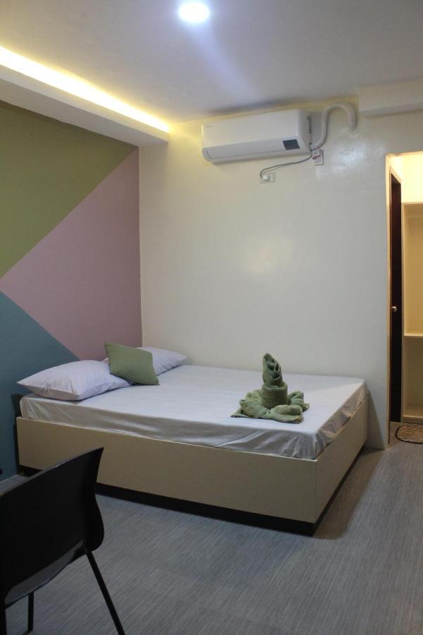 Ninie'S Place Puerto Princesa Ngoại thất bức ảnh