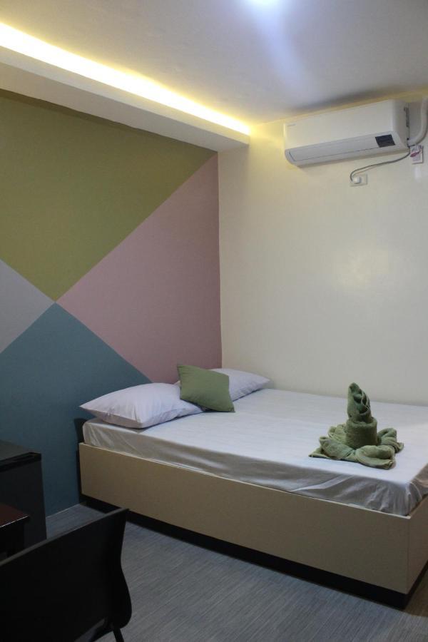 Ninie'S Place Puerto Princesa Ngoại thất bức ảnh