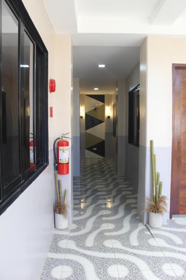 Ninie'S Place Puerto Princesa Ngoại thất bức ảnh
