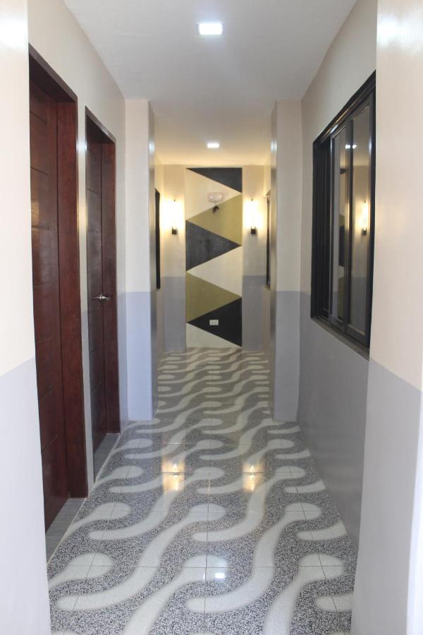 Ninie'S Place Puerto Princesa Ngoại thất bức ảnh