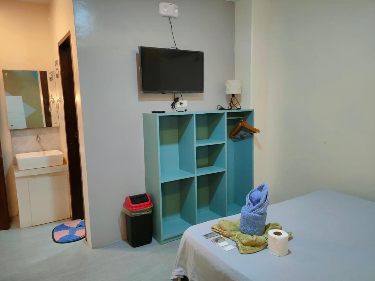 Ninie'S Place Puerto Princesa Phòng bức ảnh